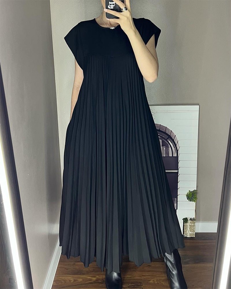 PHOEBE | Timeless and Comfortable Dress
