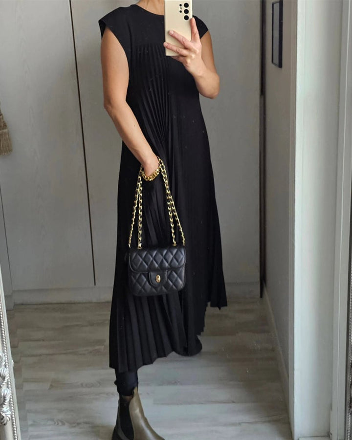 PHOEBE | Timeless and Comfortable Dress