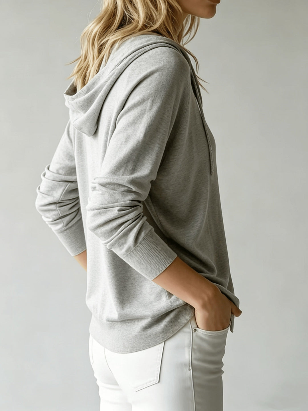 Ginevra | Light Gray Hooded Cardigan with Button Closure