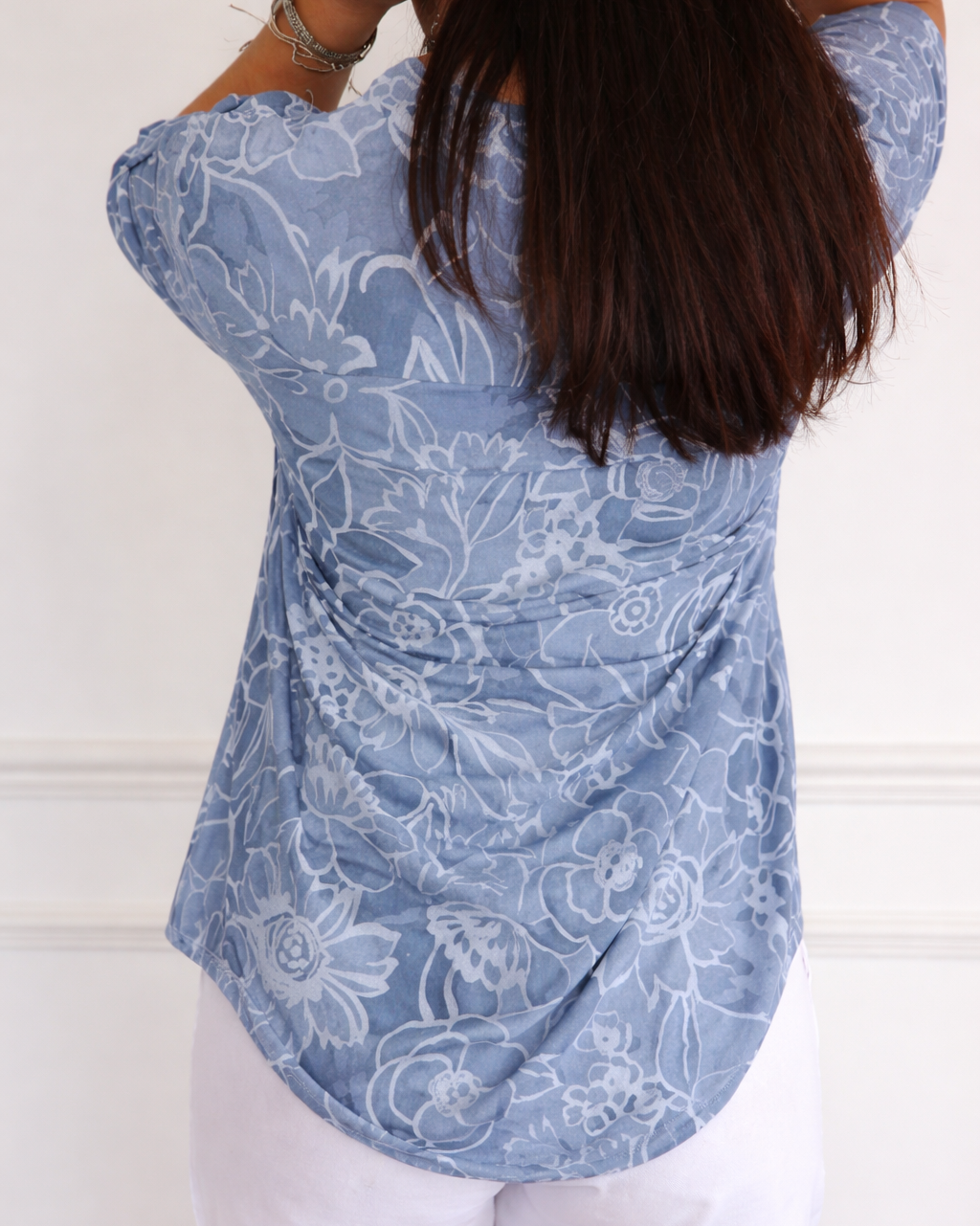 Isla | Elegant Blouse with Pocket