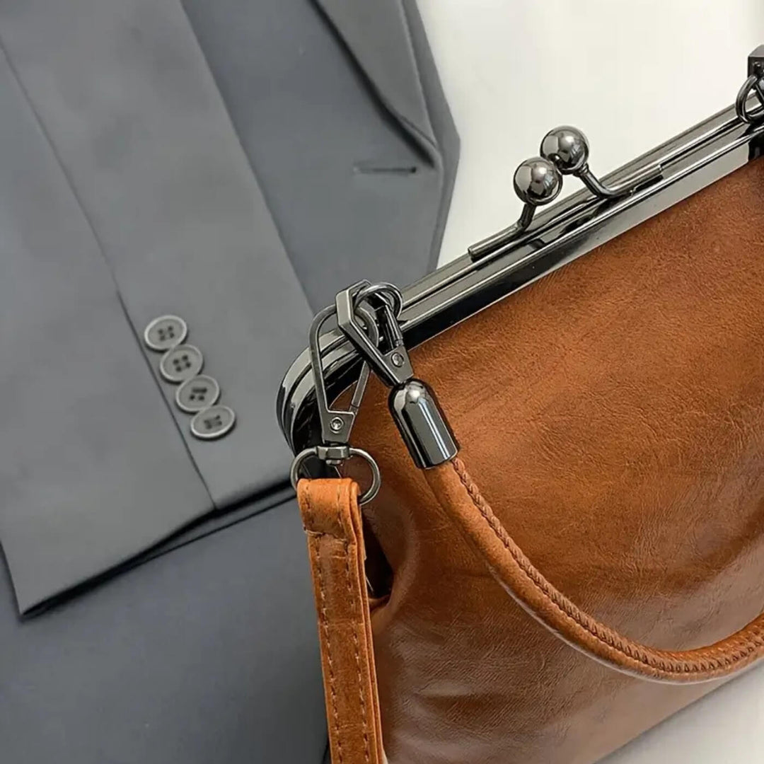 Martina’s Vintage Frame | Handbag