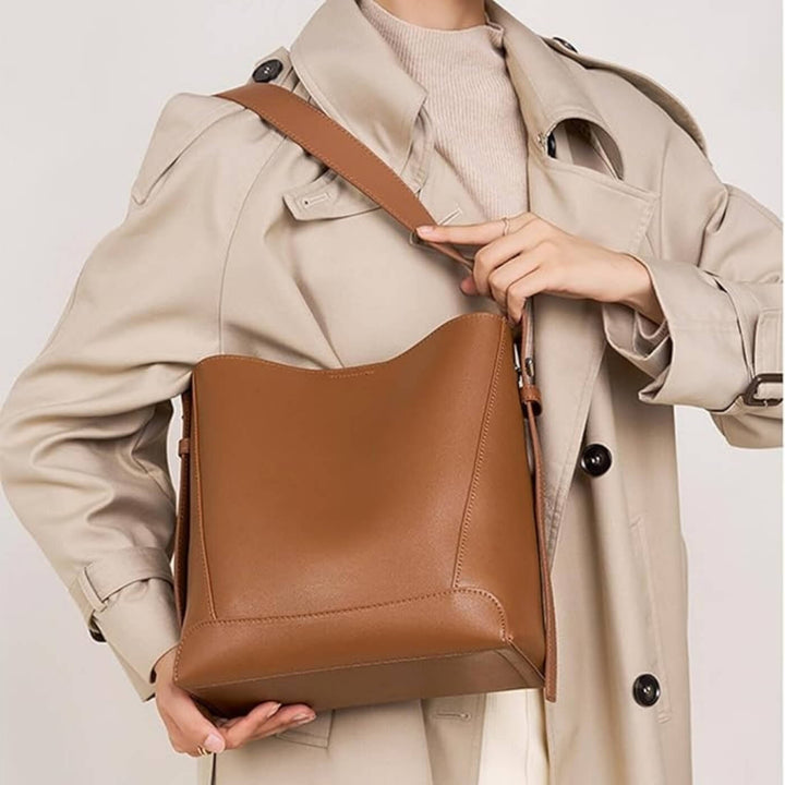 Chiara’s Modern Carry | Shoulder Bag
