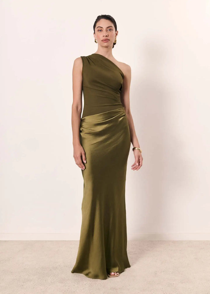 Bellthorne | Maxi Dress with a Guilt in Satin