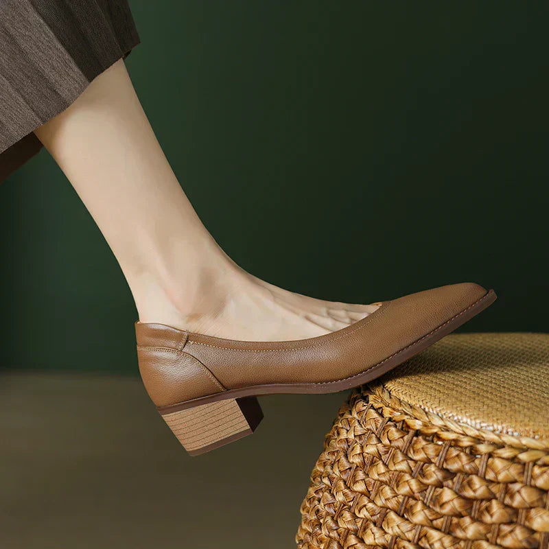 AMANDA | Mid Heeled Shoes