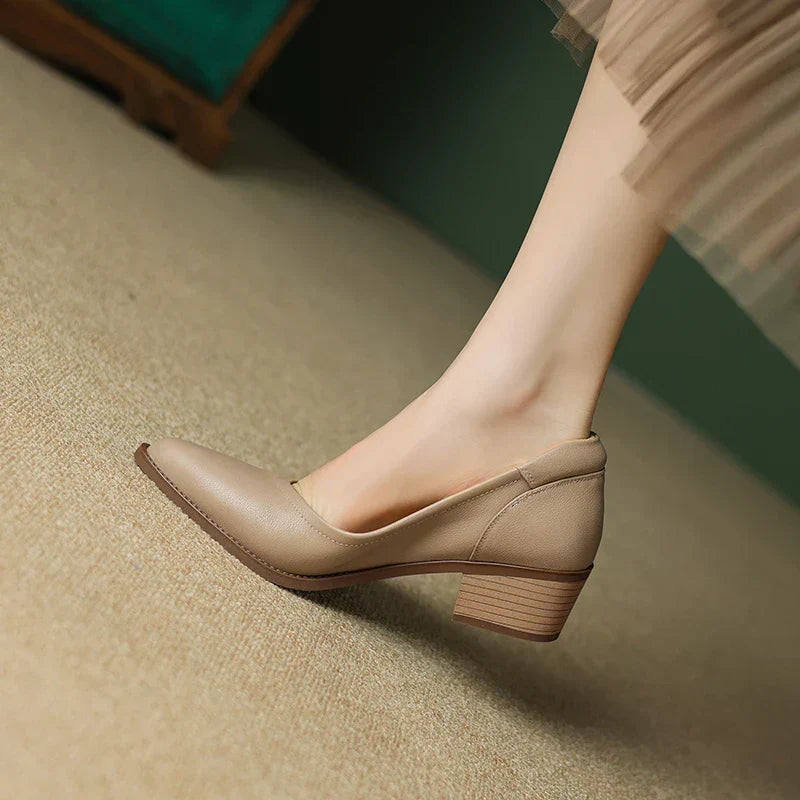 AMANDA | Mid Heeled Shoes