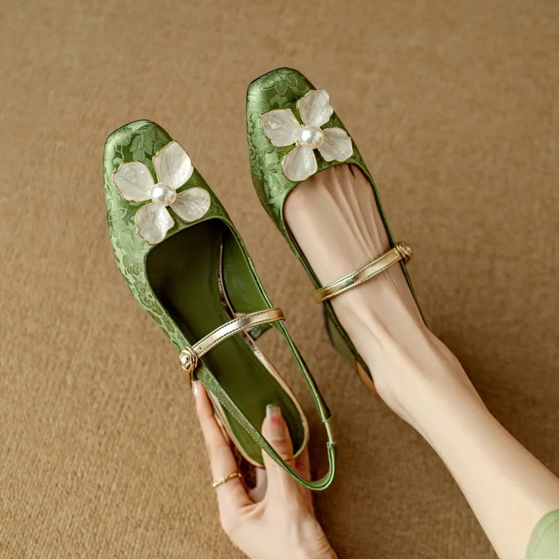 CAMERON | Elegant Pumps