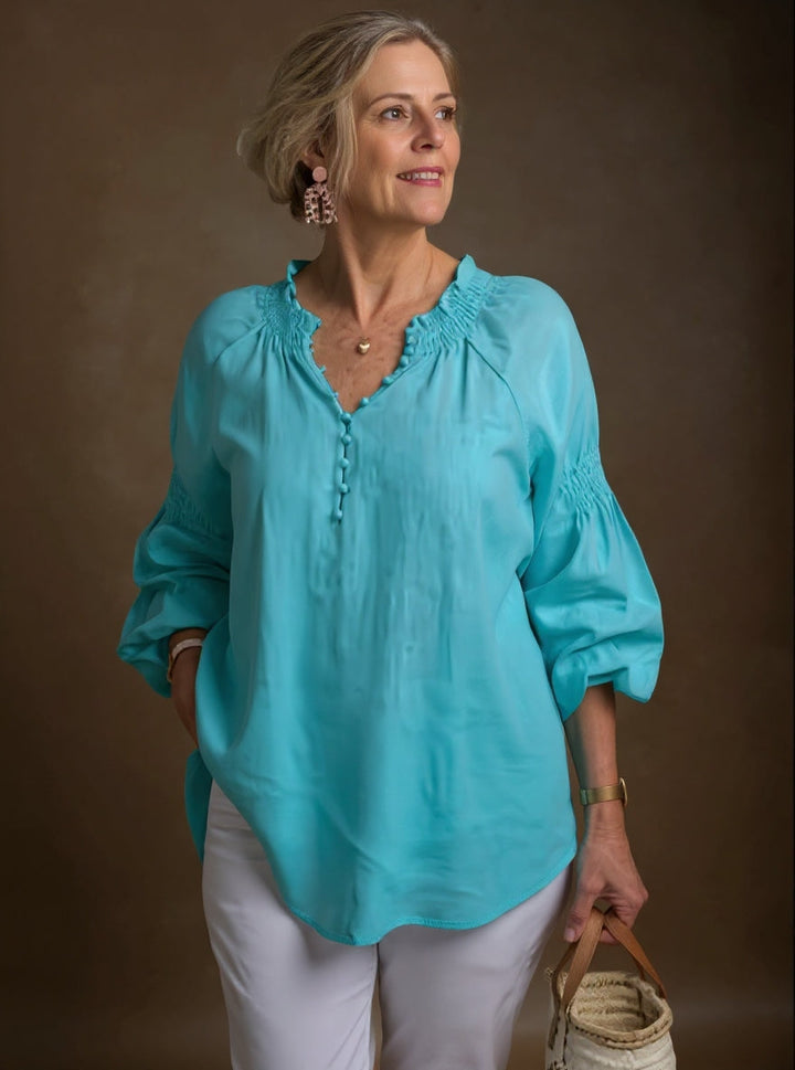 ANGELA | Lightweight Relaxed Everyday Blouse