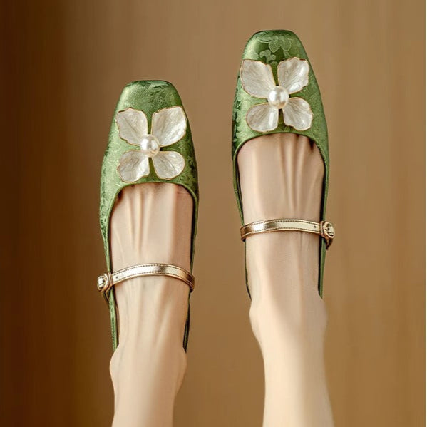 CAMERON | Elegant Pumps