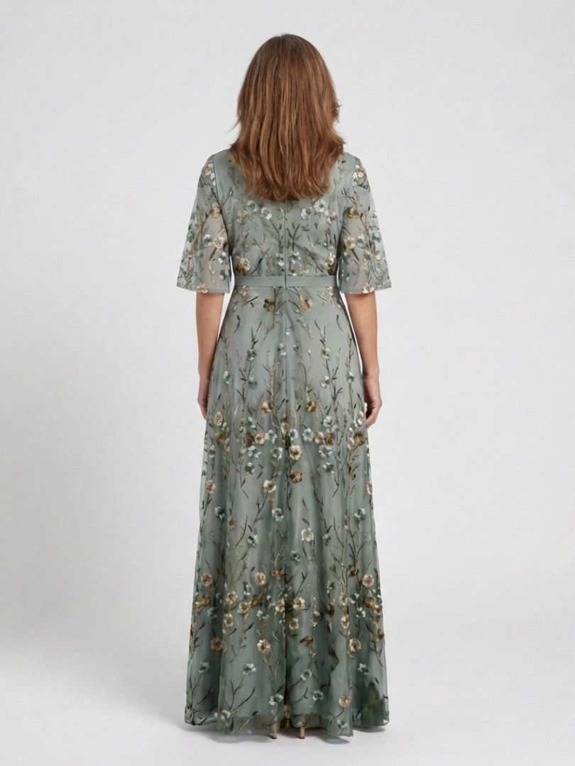Bellthorne | Floral V Neck Short Sleeve Maxi Dress